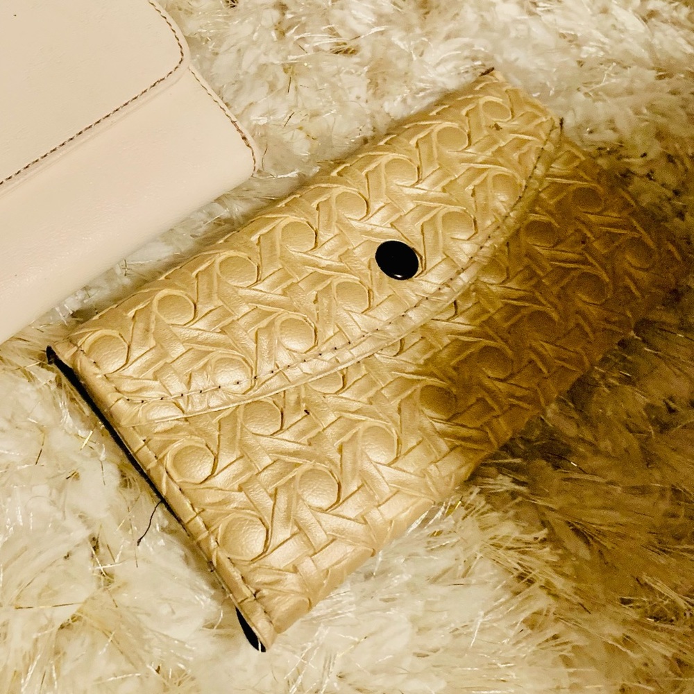 Cream tan wallet